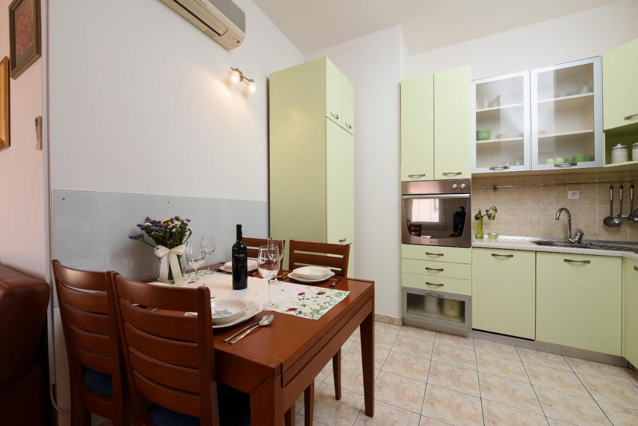 Lola Maria 2 Apartment Zadar Exterior foto